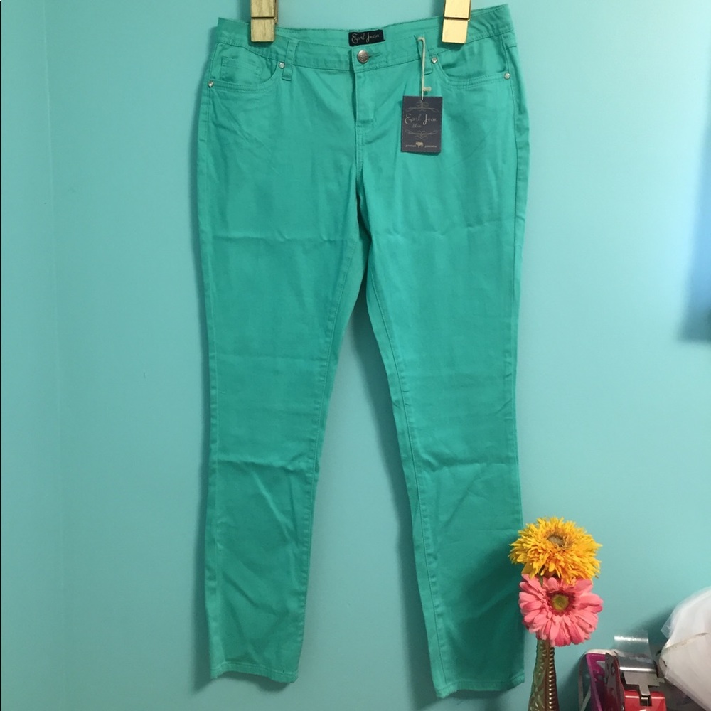 Final Price! NWT Earl Jeans